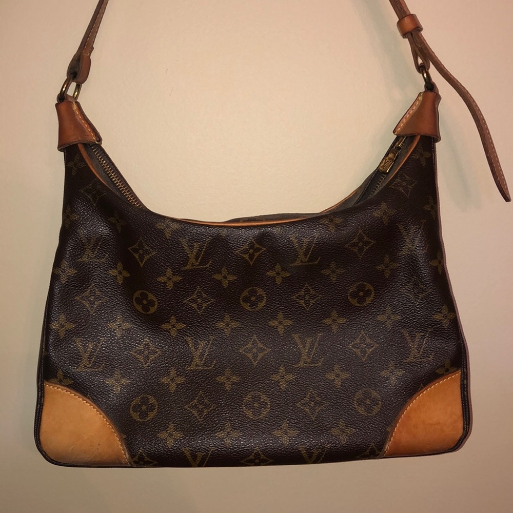 Louis Vuitton Boulogne Monogram Shoulder Bag